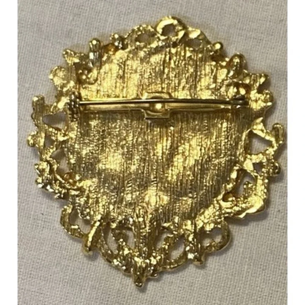 Brooch, Pin, Pendant, Warrior,  Napoleon Emperor, gold tone, vintage